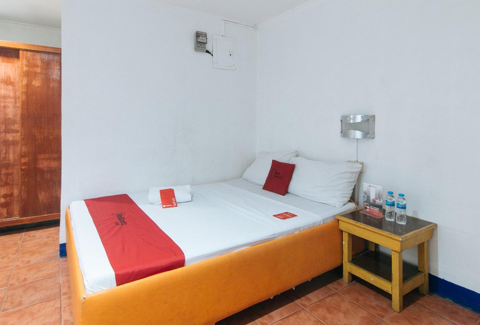 Hotel Reddoorz Near East Avenue Medical Center Quezon City Esterno foto