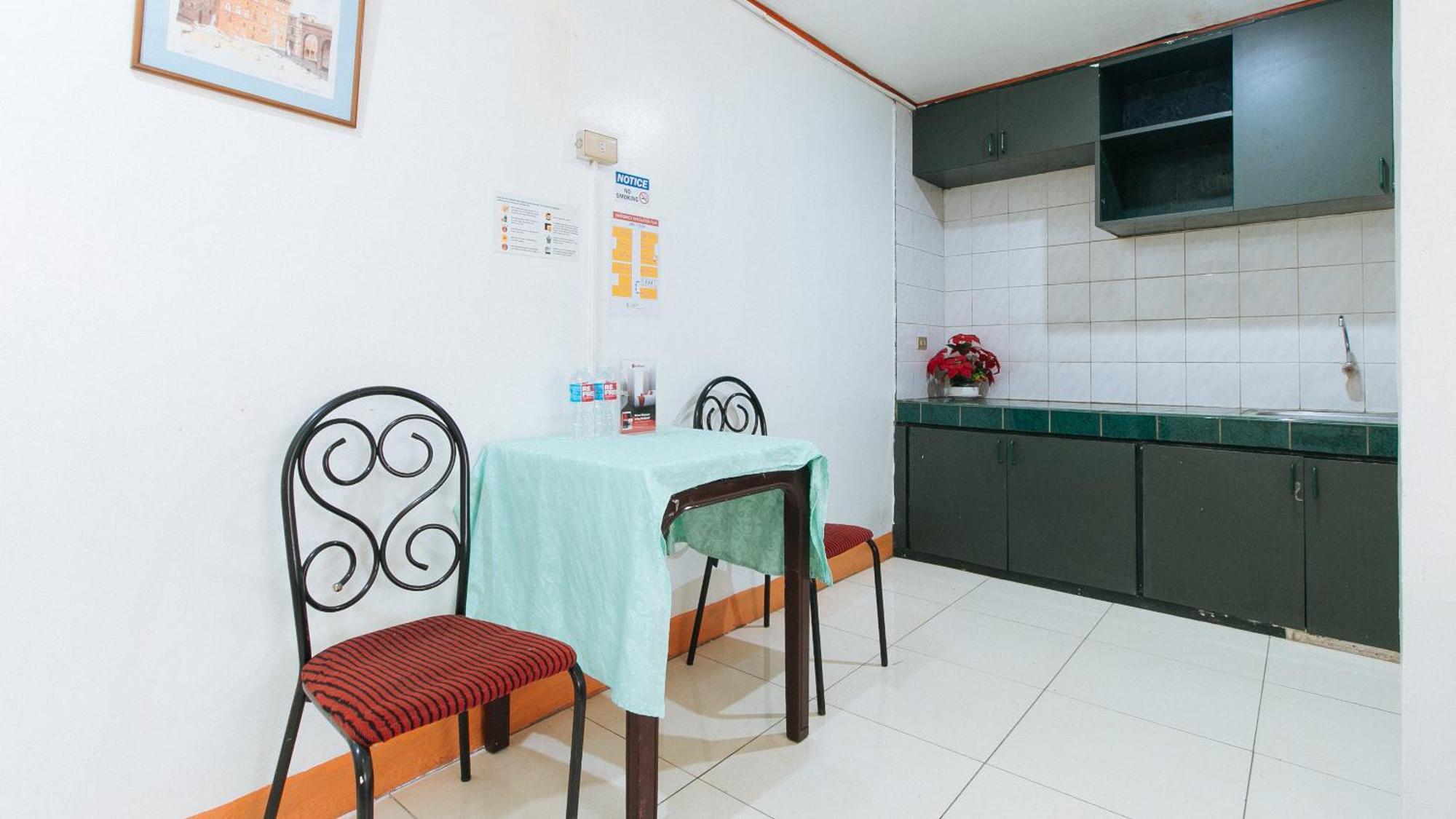 Hotel Reddoorz Near East Avenue Medical Center Quezon City Esterno foto