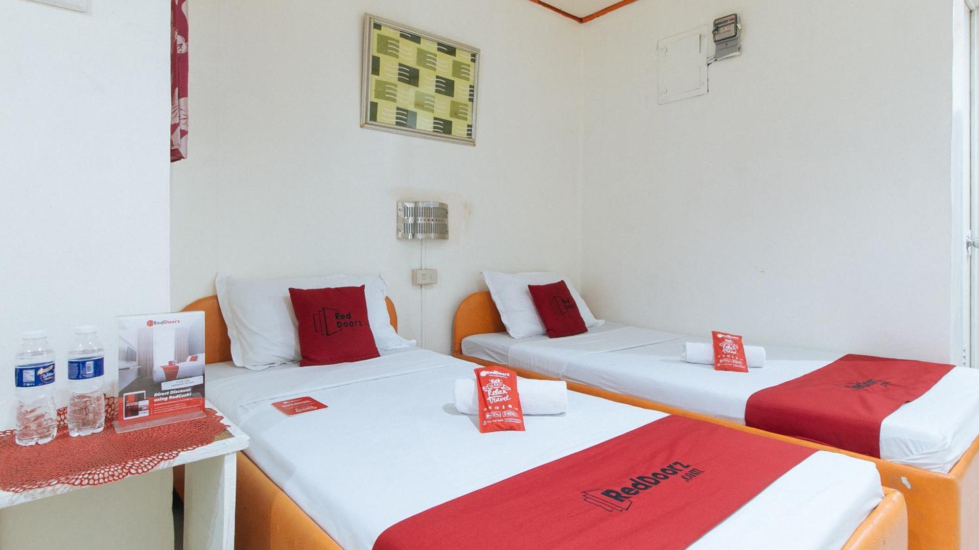 Hotel Reddoorz Near East Avenue Medical Center Quezon City Esterno foto