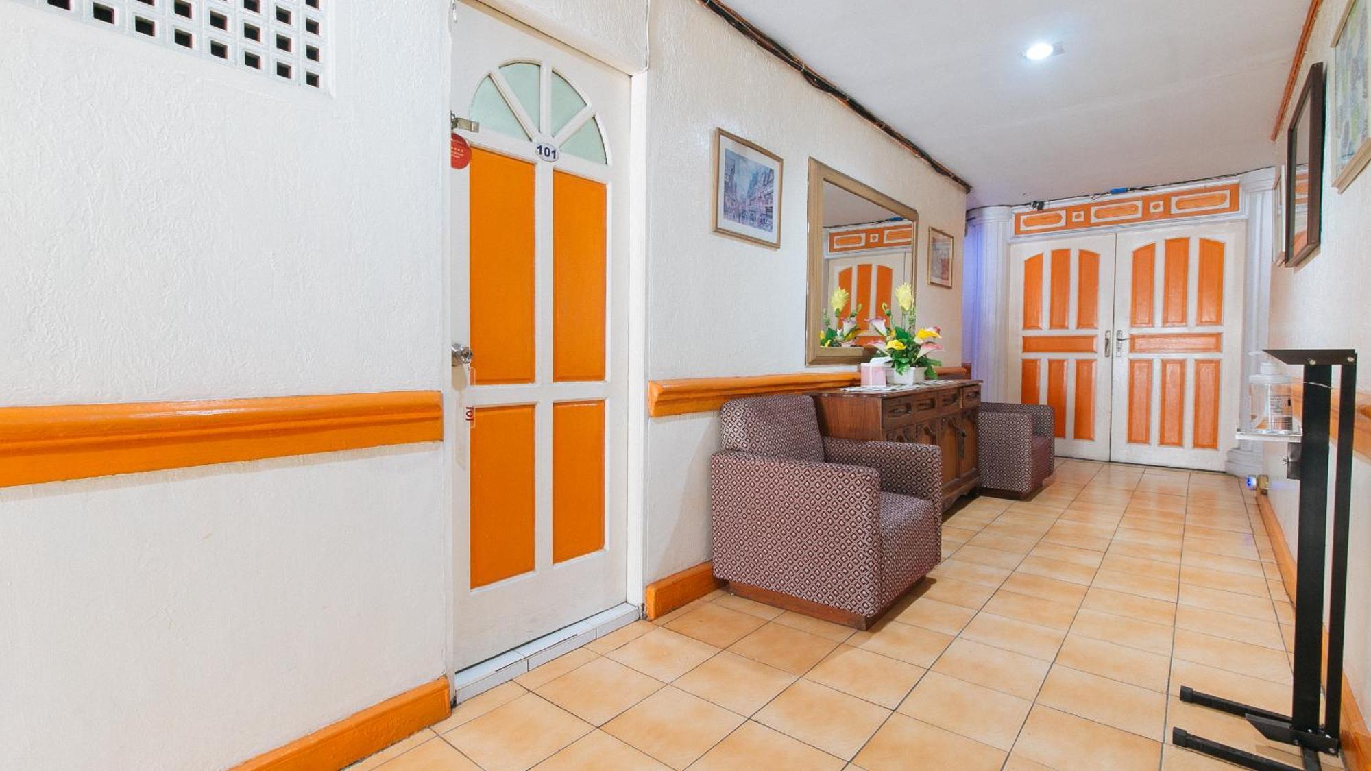Hotel Reddoorz Near East Avenue Medical Center Quezon City Esterno foto